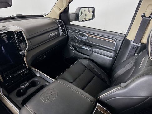 Used 2019 RAM 1500 Laramie AWD/4WD image 26