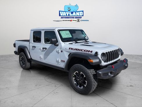 New 2026 Jeep Gladiator Rubicon w/ Safety Group AWD/4WD image 7