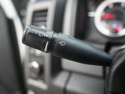 Used 2018 RAM 3500 Tradesman RWD image 13