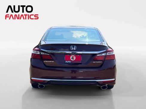 Used 2017 Honda Accord Sport image 4