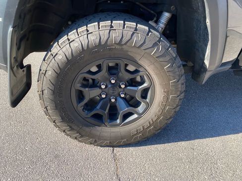 Used 2022 RAM 1500 TRX w/ TRX Level 2 Equipment Group AWD/4WD image 5