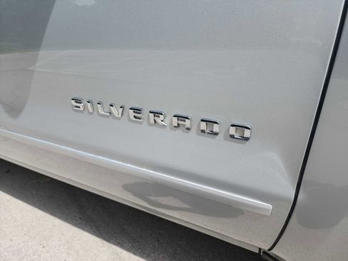 Used 2018 Chevrolet Silverado 1500 LT image 12