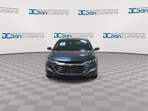 Used 2020 Chevrolet Malibu LS FWD image 3