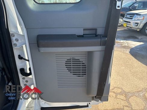 Used 2012 Ford F250 XLT w/ Camper Pkg image 16