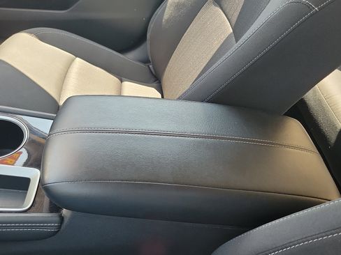 Used 2023 Nissan Altima 2.5 SV FWD image 19