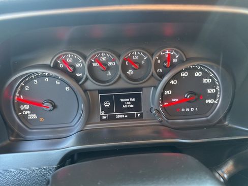 Used 2024 Chevrolet Silverado 1500 Custom image 15