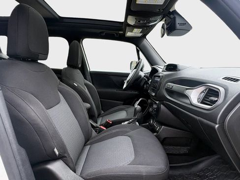 Used 2021 Jeep Renegade Latitude w/ Sun & Sound Group AWD/4WD image 26