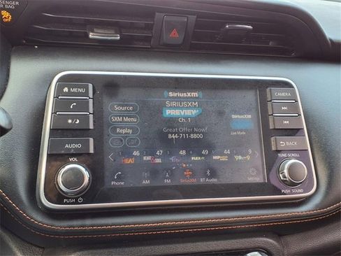 Certified 2020 Nissan Kicks SR image 5