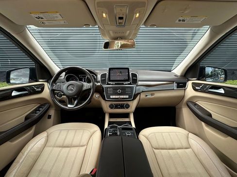 Used 2018 Mercedes-Benz GLE 350 image 6