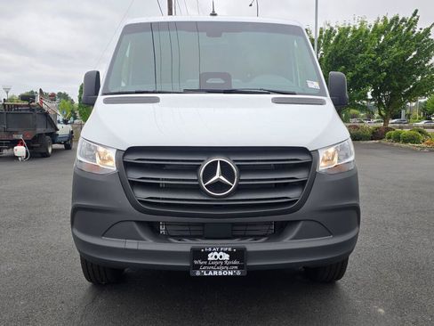 New 2026 Mercedes-Benz Sprinter 2500 image 9