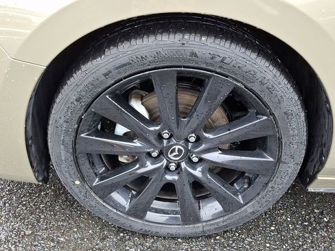 Used 2024 MAZDA MAZDA3 s image 8