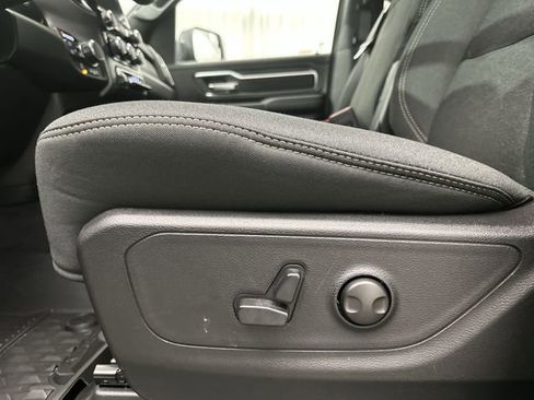 New 2026 RAM 1500 4x4 Crew Cab image 16