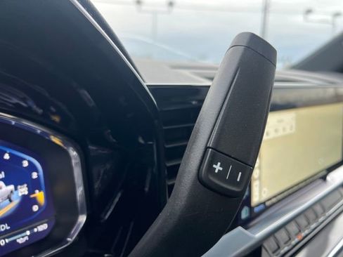 Used 2024 Chevrolet Silverado 3500 High Country w/ High Country Premium Package image 20