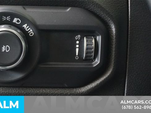 Used 2025 Jeep Wrangler Unlimited Sport AWD/4WD image 32