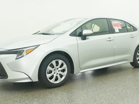 New 2026 Toyota Corolla LE FWD image 6