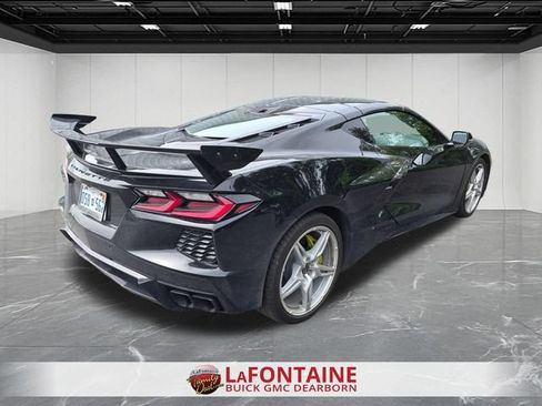 Used 2024 Chevrolet Corvette Stingray Coupe w/ 1LT RWD image 5