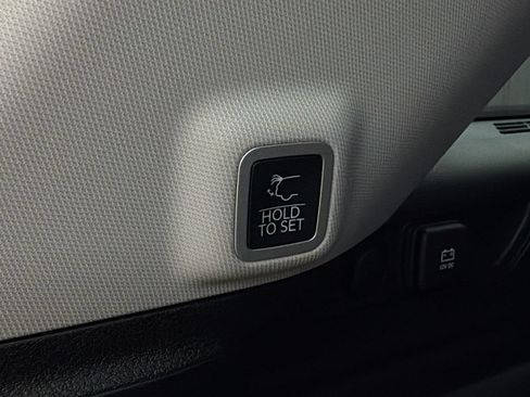 Used 2023 Jeep Grand Cherokee 30th Anniversary AWD/4WD image 14