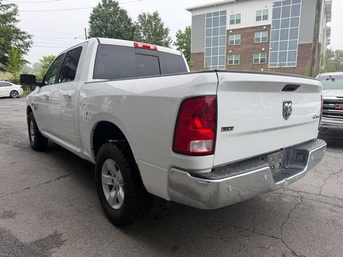 Used 2019 RAM 1500 Classic SLT AWD/4WD image 4