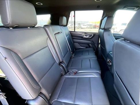 Used 2024 Chevrolet Tahoe LT image 28