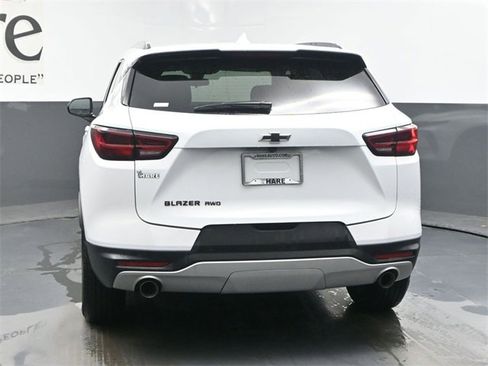 New 2025 Chevrolet Blazer LT w/ Midnight/Sport Edition image 13