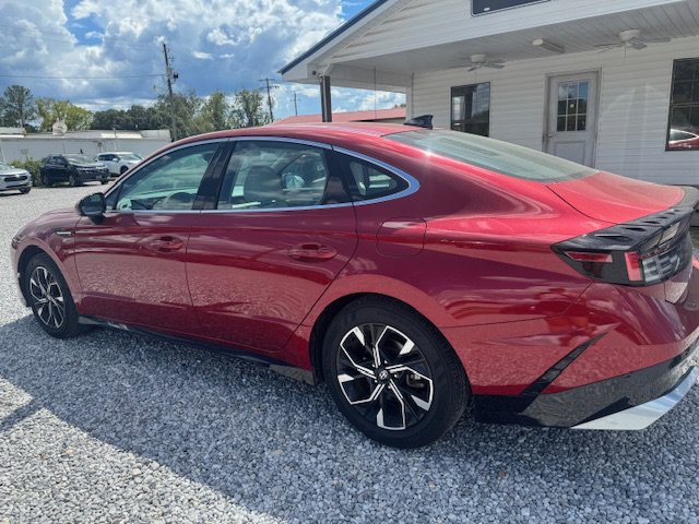 Used 2025 Hyundai Sonata SEL FWD image 8