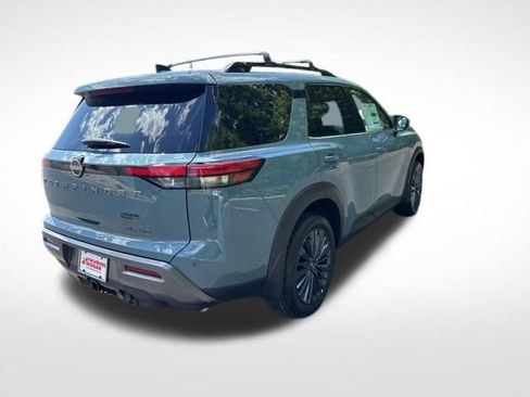 New 2026 Nissan Pathfinder SL AWD/4WD image 7