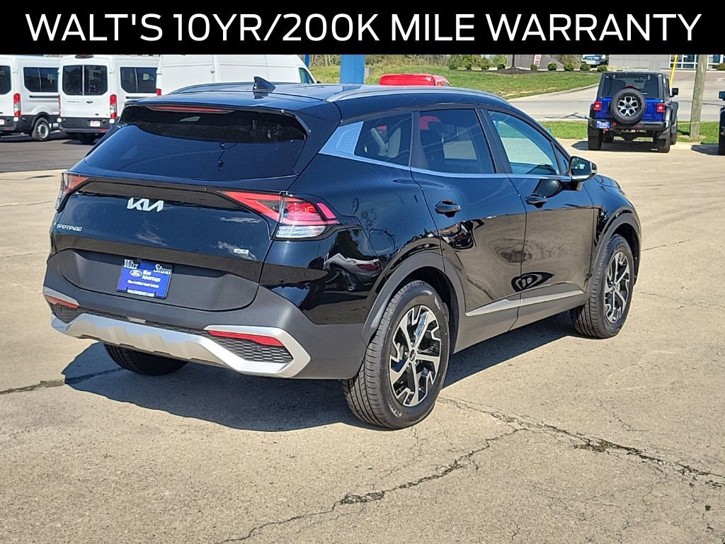 Used 2024 Kia Sportage EX AWD/4WD image 4