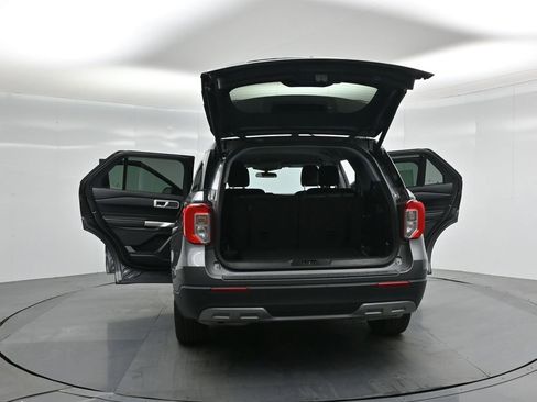 Certified 2023 Ford Explorer XLT w/ Equipment Group 202A image 37