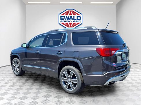 Certified 2019 GMC Acadia Denali w/ Technology Package AWD/4WD image 5
