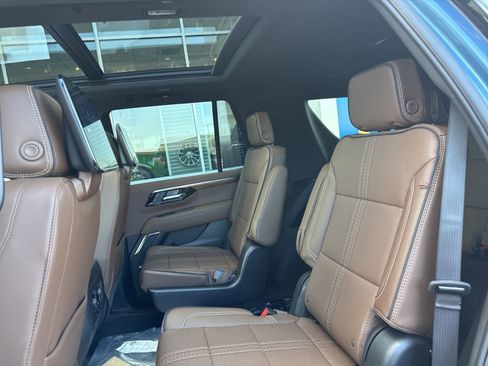 New 2026 Chevrolet Tahoe High Country image 15