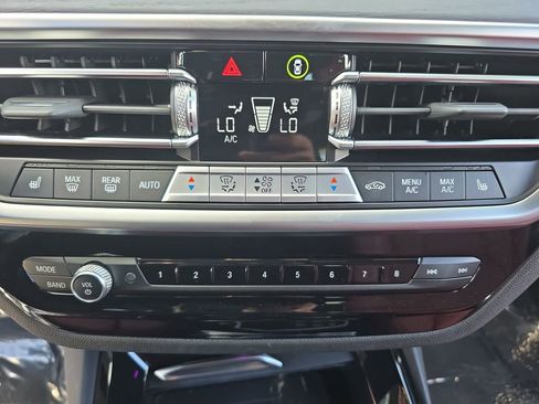 Used 2024 BMW X3 xDrive30i w/ Premium Package AWD/4WD image 27