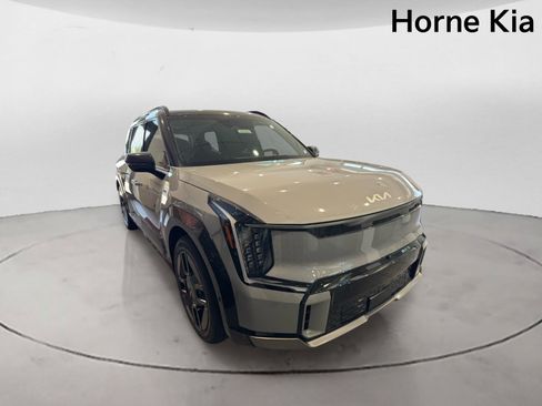 New 2026 Kia EV9 GT-Line AWD/4WD image 2