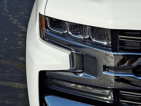 Used 2019 Chevrolet Silverado 1500 LT w/ All-Star Edition AWD/4WD image 9