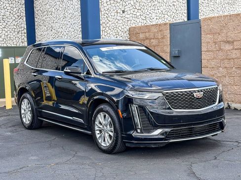 Used 2023 Cadillac XT6 Luxury FWD image 5
