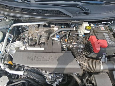 New 2026 Nissan Rogue SV AWD/4WD image 31