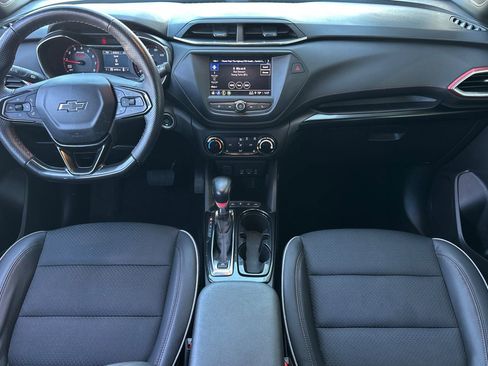 Used 2023 Chevrolet TrailBlazer RS AWD/4WD image 12