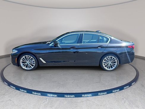 Used 2022 BMW 530i xDrive w/ Premium Enhanced Package AWD/4WD image 9