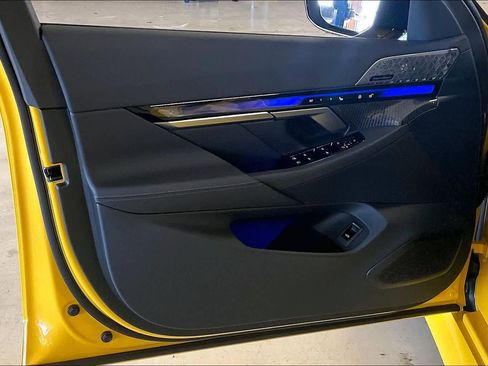 New 2026 BMW M5 w/ Carbon Package image 10