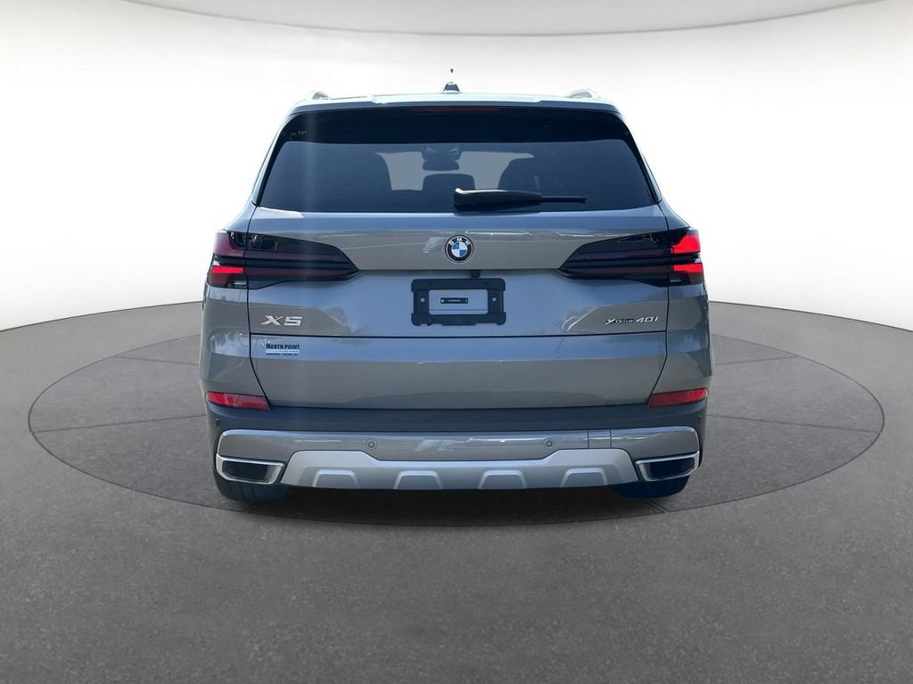 Used 2026 BMW X5 xDrive40i AWD/4WD image 4