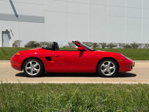 Used 2001 Porsche Boxster RWD image 8