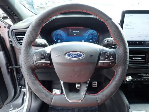 Certified 2023 Ford Escape ST-Line Elite w/ Premium Technology Package image 24