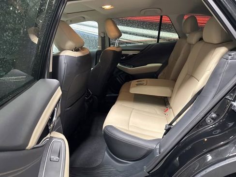 Used 2022 Subaru Outback Limited AWD/4WD image 12