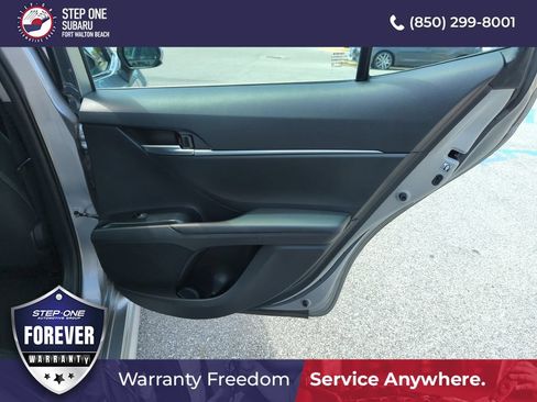 Used 2019 Toyota Camry SE FWD image 31