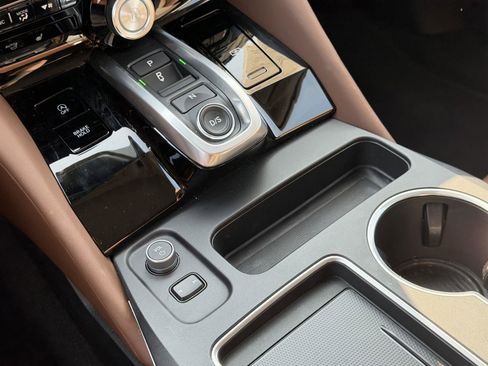 Certified 2026 Acura MDX FWD w/ Technology Package image 11