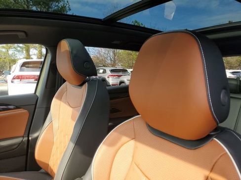 New 2026 Volkswagen Tiguan SEL R-Line image 16