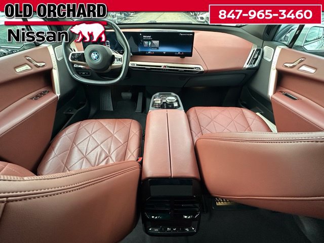 Used 2023 BMW iX M60 AWD/4WD image 17