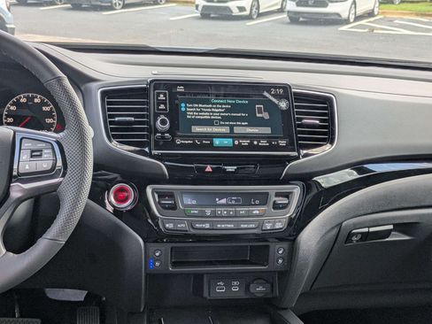 New 2026 Honda Ridgeline Black Edition image 23