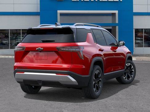 New 2026 Chevrolet Equinox LT image 4