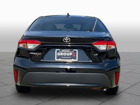 Used 2021 Toyota Corolla LE FWD image 5