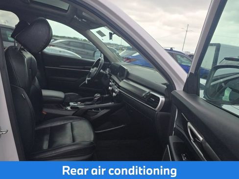 Used 2024 Kia Telluride S w/ S Sunroof Package FWD image 12